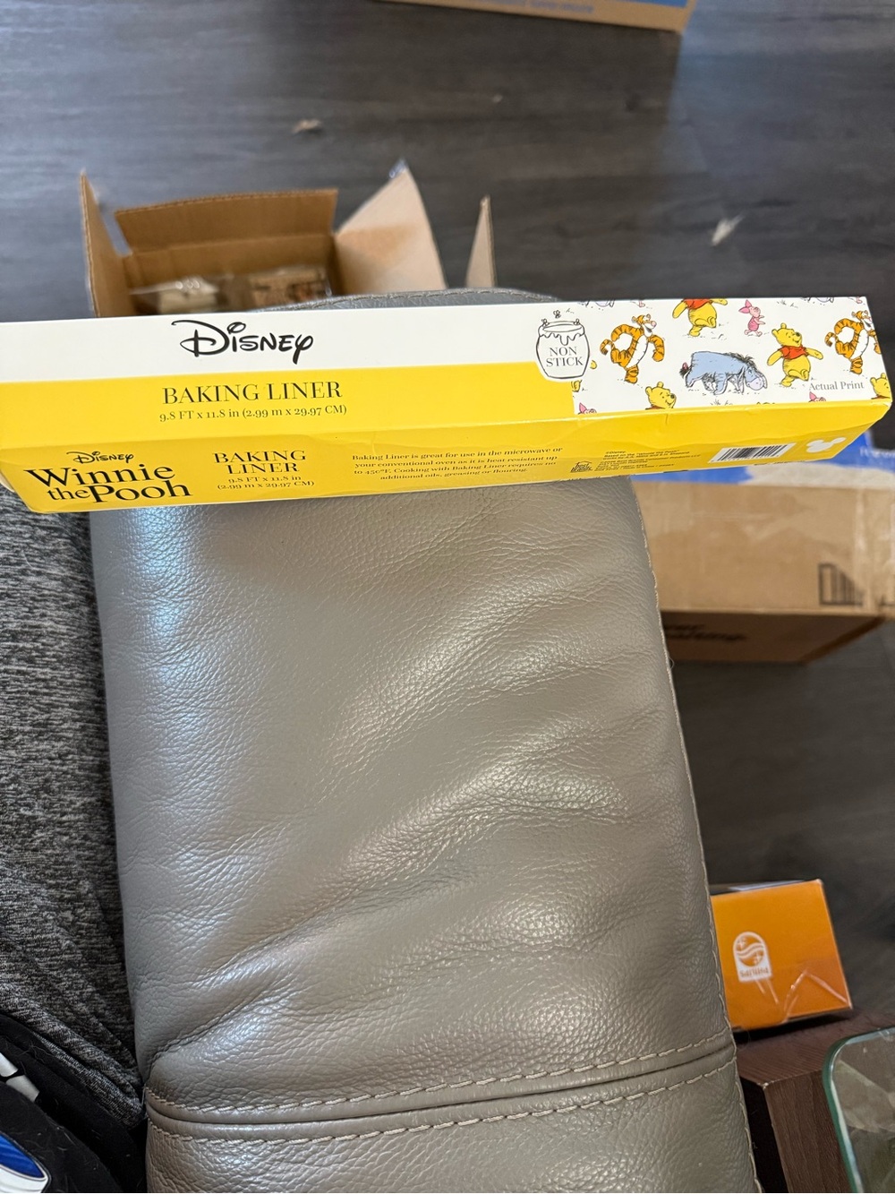 Disney Baking Liner - Yellow White Print